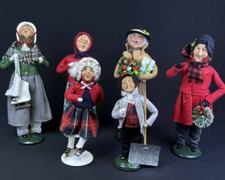 6 Byers Choice The Carolers The Skaters