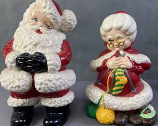 Hobbyist Santa & Mrs Claus Ceramic Figurines