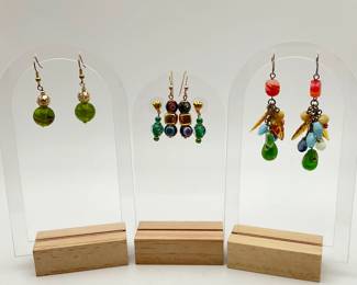 Four (4) pairs of art glass dangle earrings. Multiple colors, fishhook style.