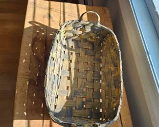 Oak Basket