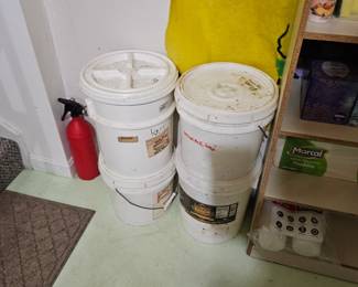 Fire Extinguisher, Cleaning Supplies