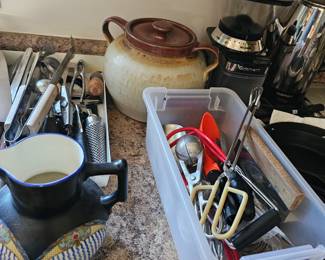 Kitchen Utensils, Pitcher, Bean Pot