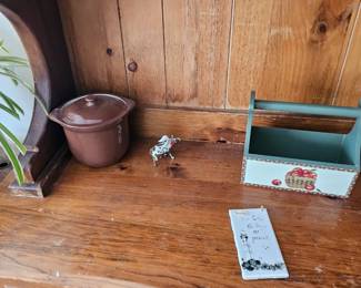 Letter Holder Box, Pot with Lid