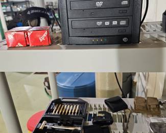 Teac DVD/CD Duplicator, Punch Set