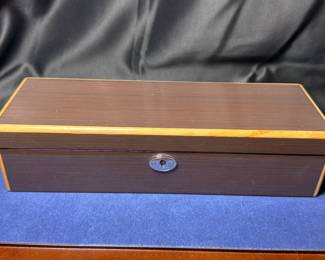 7 PIECE MECHANICAL AND AUTOMATIC WATCH COLLECTION. 