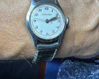 1940'S LONGINES MILITARY FIELD WATCH