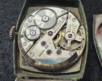 1940'S BENRUS MECHANICAL TANK WATCH WITH SUBDIAL 