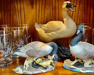 Porcelain goose figurines, 2 sets of wildlife/duck tumblers/glasses