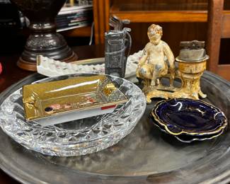 What a SMOKIN' HOT Auction Lot!