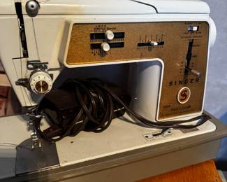 Singer Sewing Machine