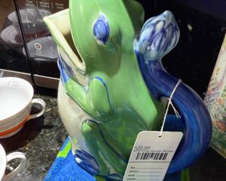 Vtg Frog Gurgle Pitcher 