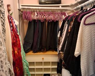 Women's clothes (business & comfy)
All $2