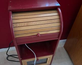 Beautiful cabinet and much, much more!
