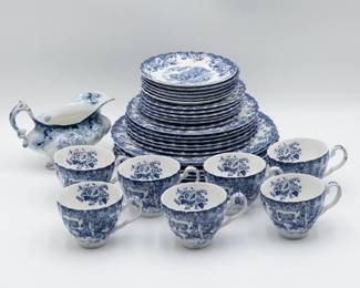 Johnson Brothers (Hanley Ltd) Coaching Scenes Blue & White 32-Piece Set