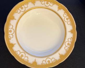 M142 - $300. 5 Pieces Antique Mintons for Tiffany & Co. Heavy Gilt Medallion Swag Bowls. Measures 7.75" across. 2 have chips/ cracks. 