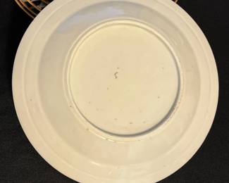 M144 - $1000 for set of 8. Fine Chinese Export Porcelain. 8 pieces in very good antique condition for the age! A few have small areas of paint chipped - but overall very good! Measures 8 5/8" across. 