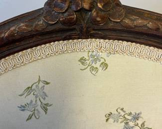 M9 - $30. Measures 25" wide x 16" deep x 34" tall. Single Chair - needs repairs. 