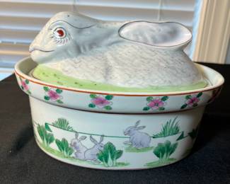 M80 - $30. Vintage Hand Painted Rabbit Stoneware Casserole Dish. 