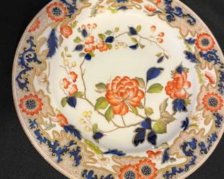 M145 - $60. 5 pieces. 1889 George Jones "Kio" Plates. Gold paint along the edges shows wear. 