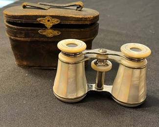 M117 - $85. I. G. Dillon & Son. Wheeling WV. Mother of Pearl Opera Glasses with Case. 