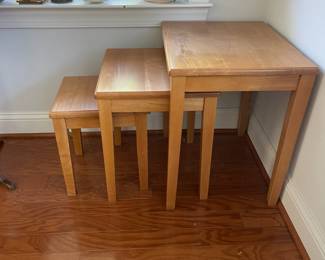 K88 - $65. Solid wood set of 3 nesting tables. All in very good vintage condition! Sturdy. Largest Measures 21" x 17" x 22" tall. 