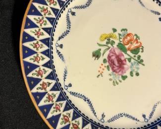 M144 - $1000 for set of 8. Fine Chinese Export Porcelain. 8 pieces in very good antique condition for the age! A few have small areas of paint chipped - but overall very good! Measures 8 5/8" across. 