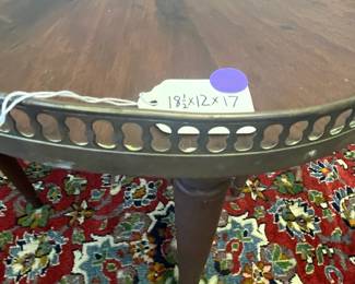 M20 - $50. French Louis XV Style Side Table. Measures 18.5" x 12" x 17" tall. (One leg has been reglued.) Sturdy. 