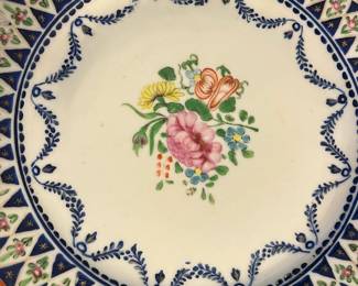 M144 - $1000 for set of 8. Fine Chinese Export Porcelain. 8 pieces in very good antique condition for the age! A few have small areas of paint chipped - but overall very good! Measures 8 5/8" across. 