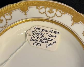 M142 - $300. 5 Pieces Antique Mintons for Tiffany & Co. Heavy Gilt Medallion Swag Bowls. Measures 7.75" across. 2 have chips/ cracks. 