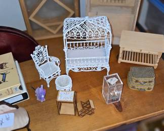 Lots of smalls, minis & Microsoft for dollhouse 