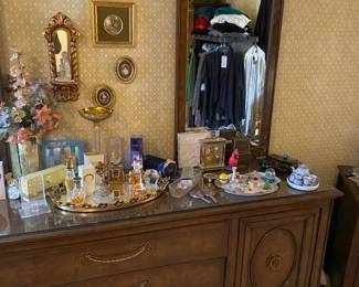 Vintage Henredon Furniture Low Boy with Double Mirror