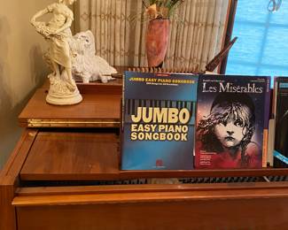 Vintage YAMAHA Grand Piano