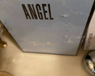 Angel Parfume NRFB