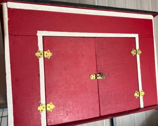 Hand made Barn/Shed for Toy Tractors