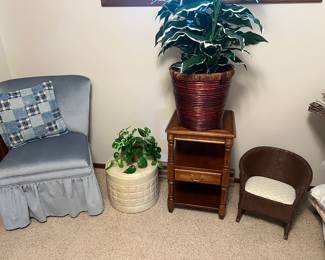 miscellaneous furniture and decor