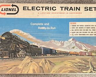 Lionel Electric Train Set