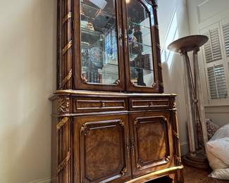 Karges Lighted China Cabinet - Detail