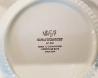 Mikasa Italian Countryside Tableware Pieces - Detail