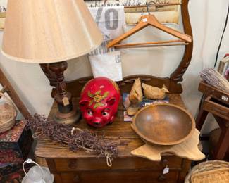 piggy bank, wood bowls, lamps, metal pieces