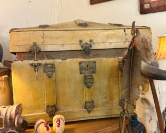 old trunk, dresser