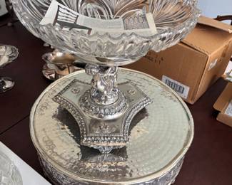 Beautiful silver plateau and crystal bowl!