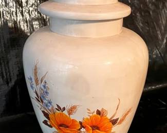 CERAMIC VASE