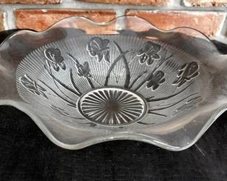 Bowl-Iris & Herringbone 9 1/2" Ruffled Salad Bowl by Jeannette Glass Crystal Clear