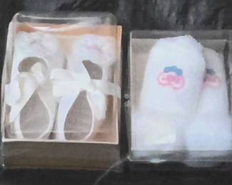 Baby Christening Shoes. Baptism shoes girl, baby girl white shoes and Socks (NEW)