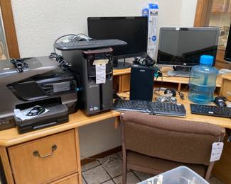 office equipment, coin counter, TV and monitor, corner desk