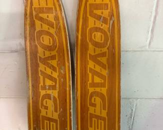 Vintage NASH VOYAGER Water Skiis