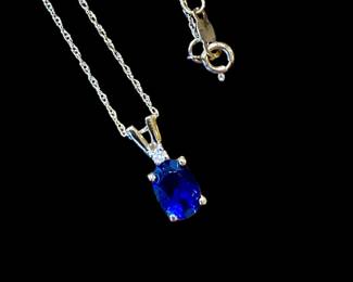10K GOLD Sapphire Necklace