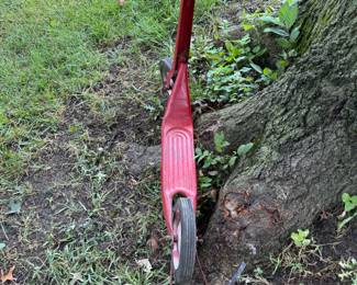 1940'S RADIO LINE Push Scooter