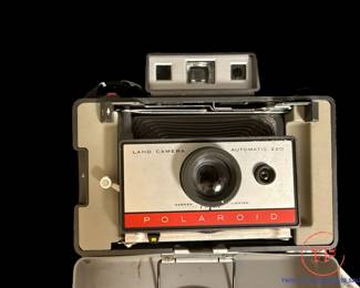 Vintage POLAROID 220 Land Camera with Accessories
