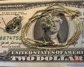 14KT GOLD Necklace with Peridot Stones